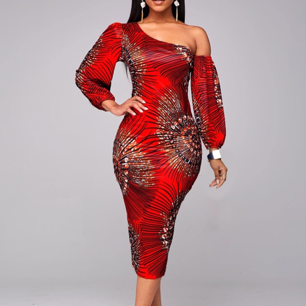 Red fitted Dress